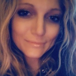 Meet your Posher, Brittney